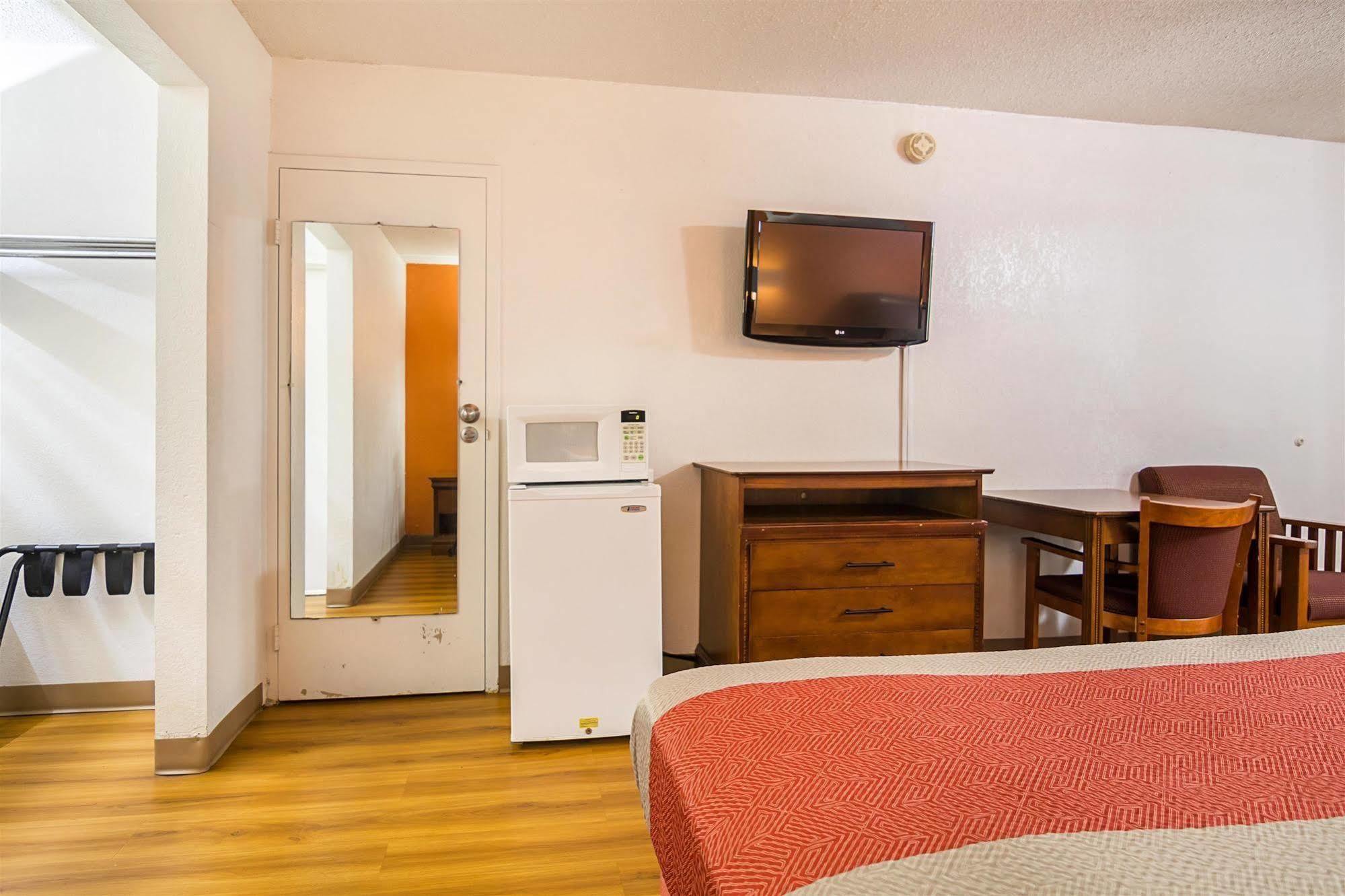 Motel 6-Conyers, Ga Екстер'єр фото
